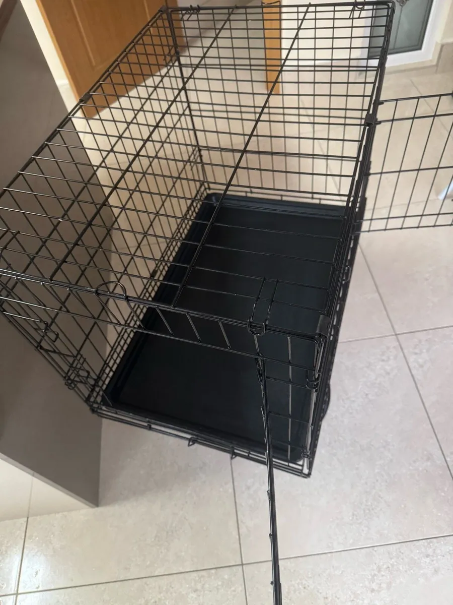 Dog crate - Image 2