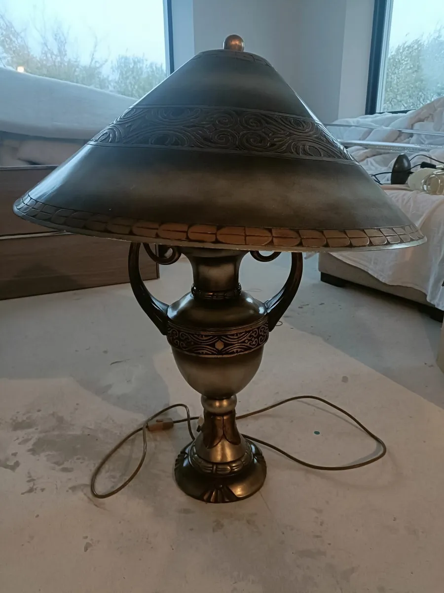 Table lamp - Image 1