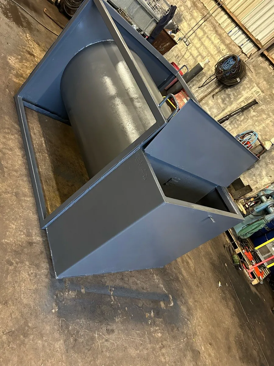 Diesel bowser - Image 2