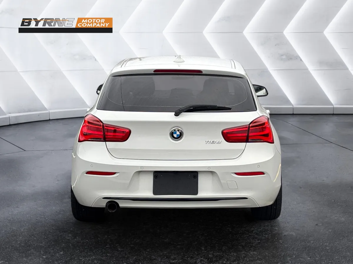 BMW 118D SPORT AUTO 2018 - Image 3