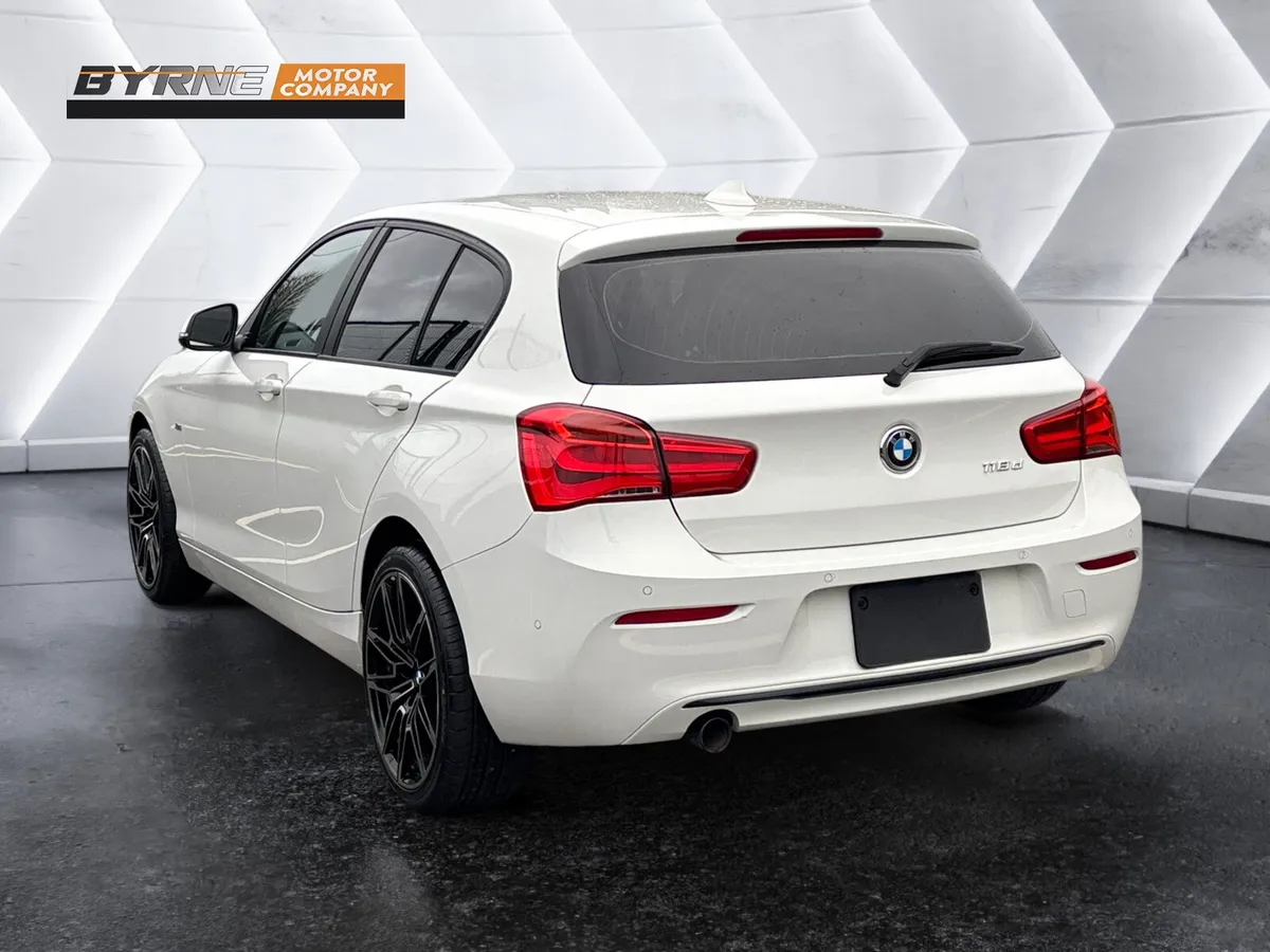 BMW 118D SPORT AUTO 2018 - Image 2