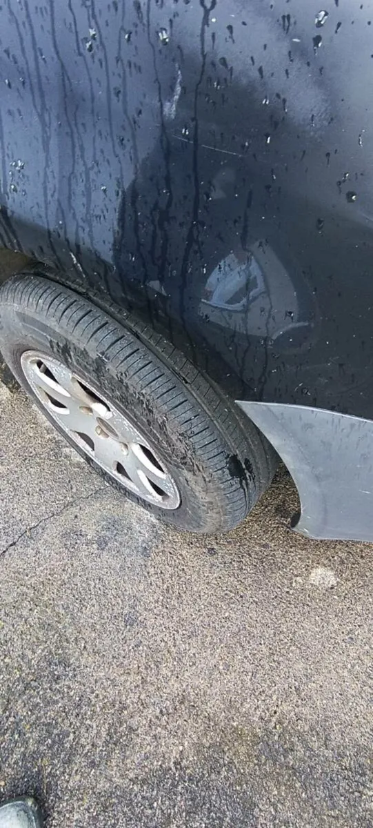 06 Volkswagen caddy - Image 3