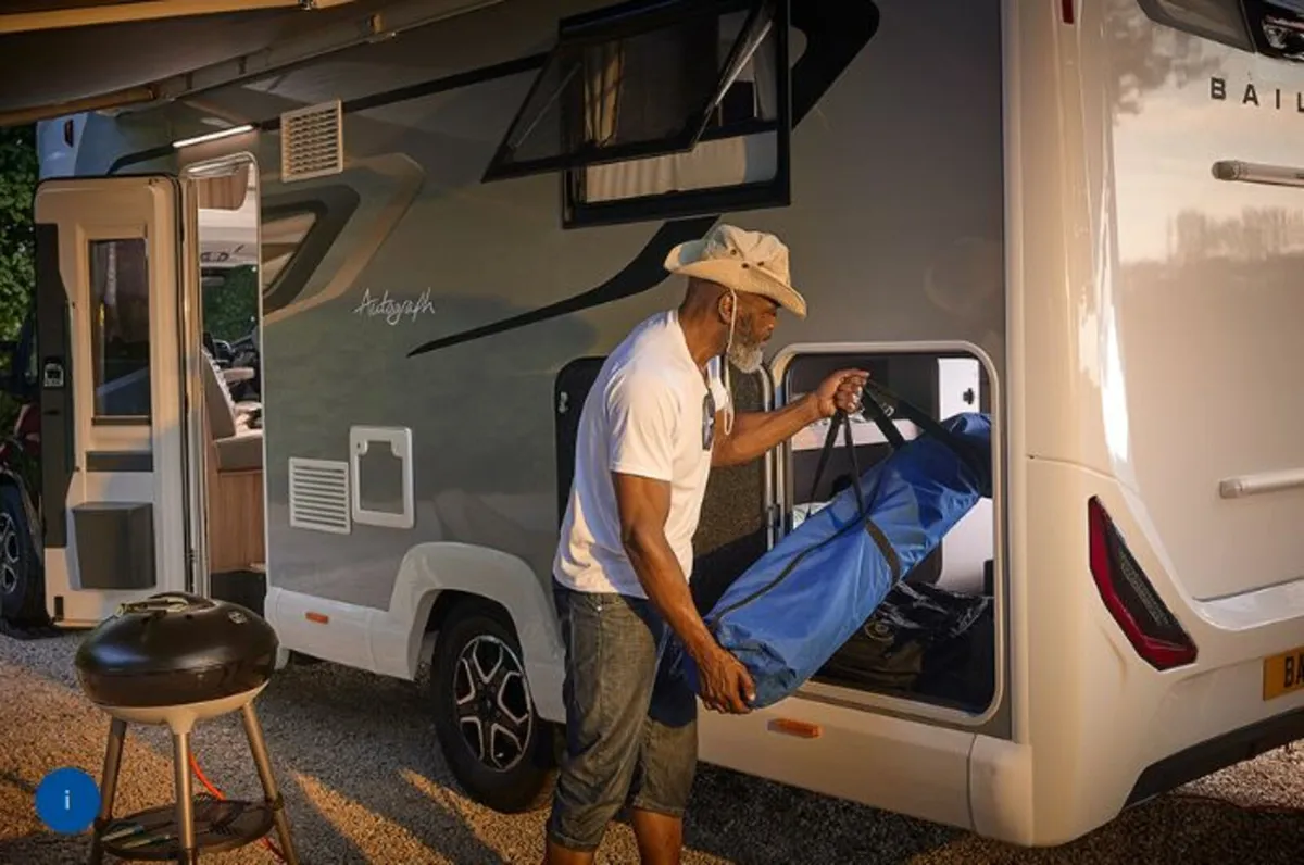 New Bailey Autograph 79-4i - Image 2