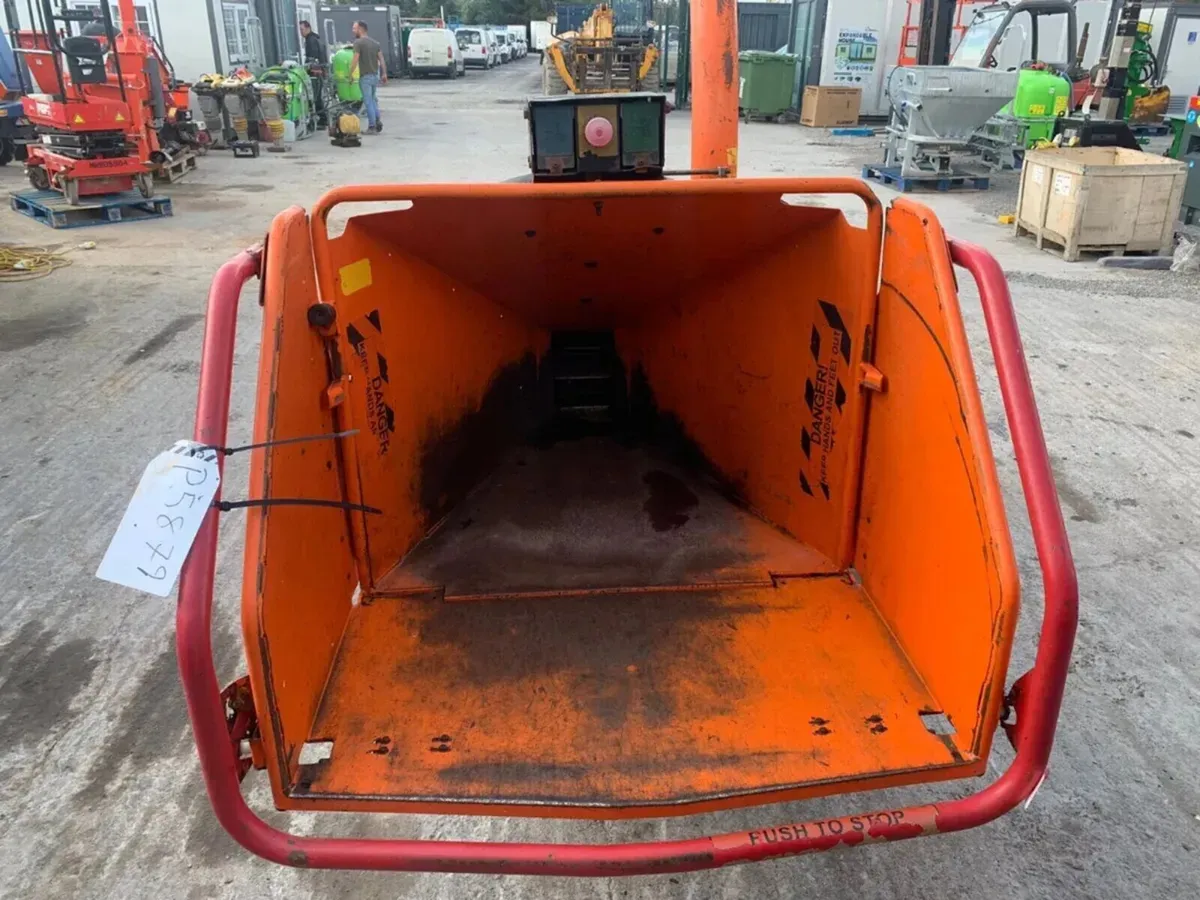 Timberwolf CH35DH Diesel Wood Chipper - Image 4