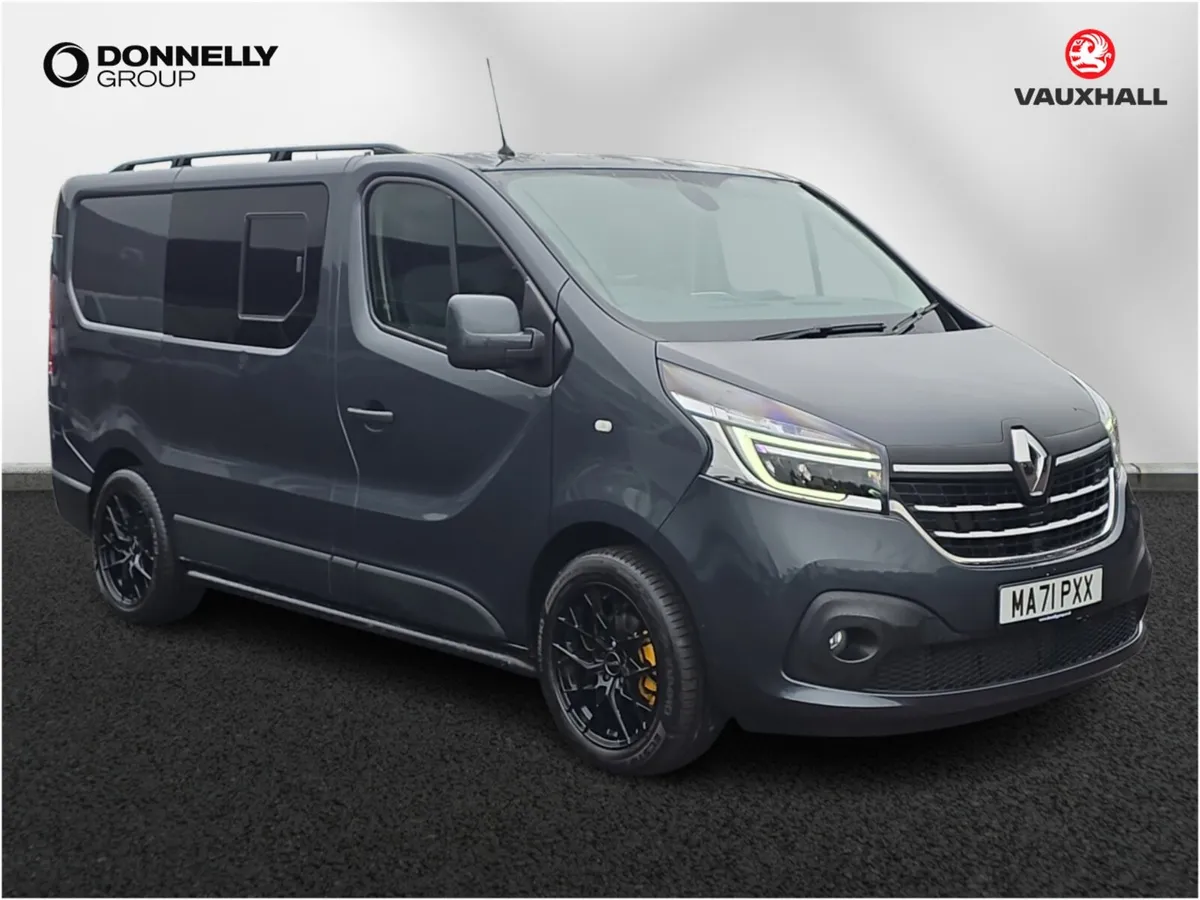 Renault Trafic Swb Diesel Sport Nav - Image 1