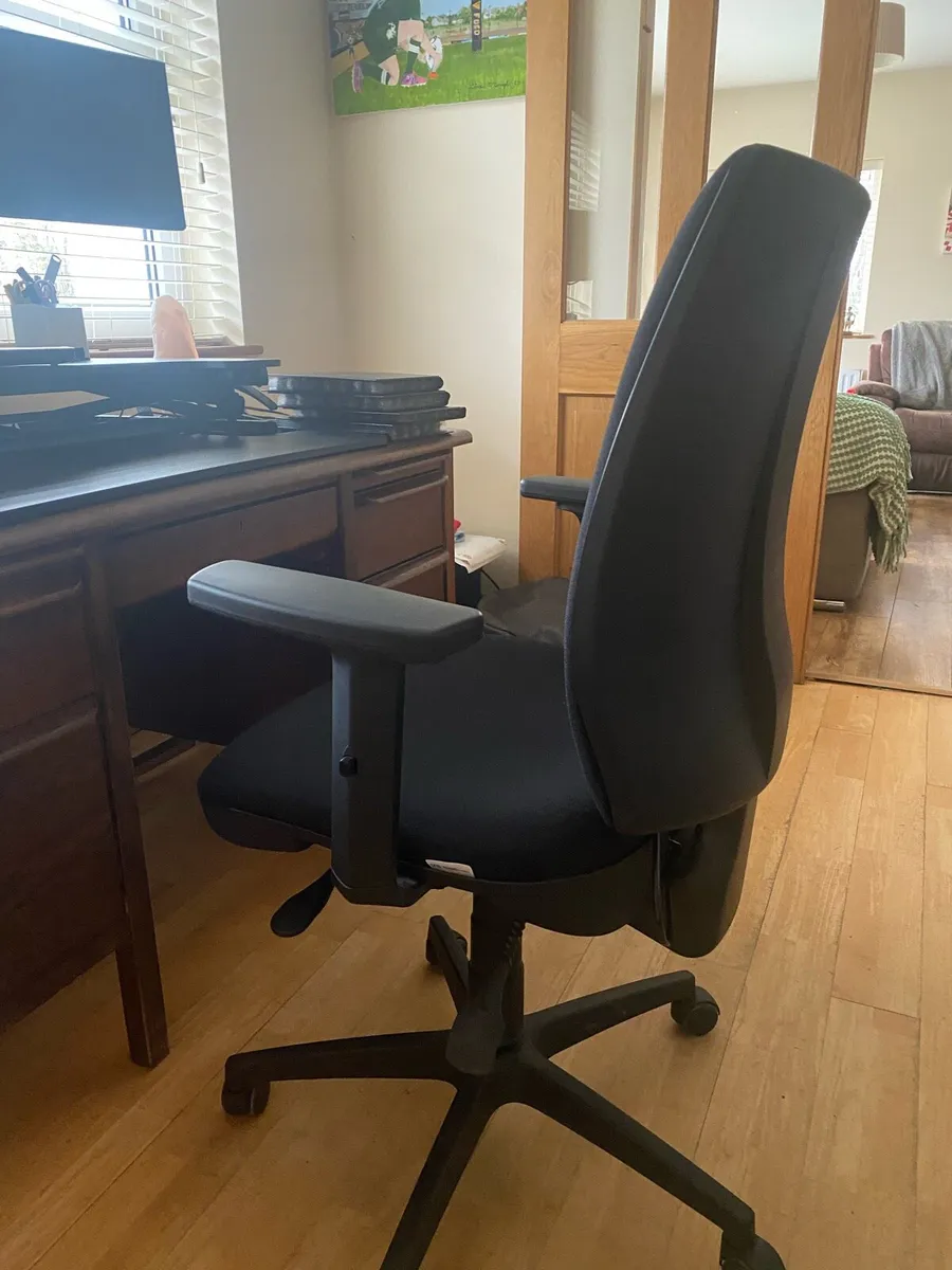 Quality office chair - Image 2