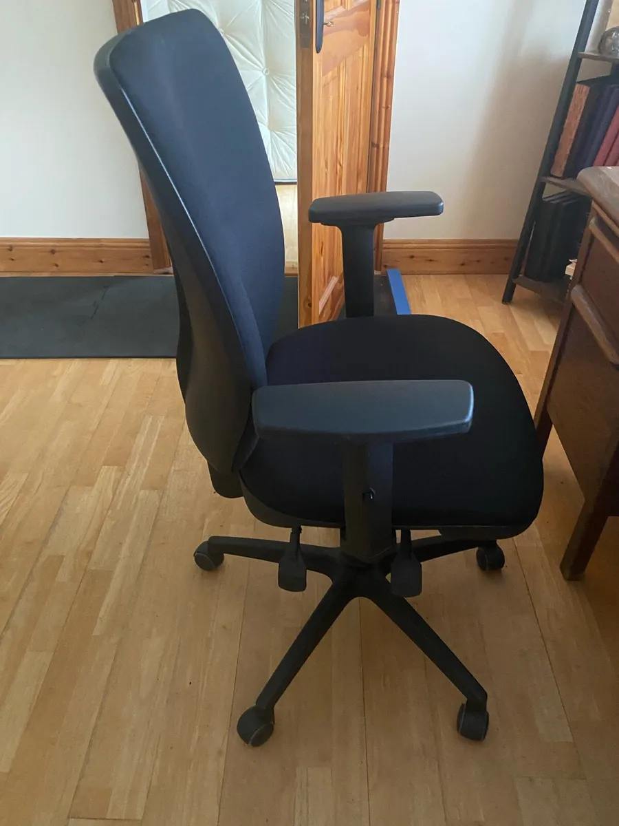 Quality office chair - Image 3