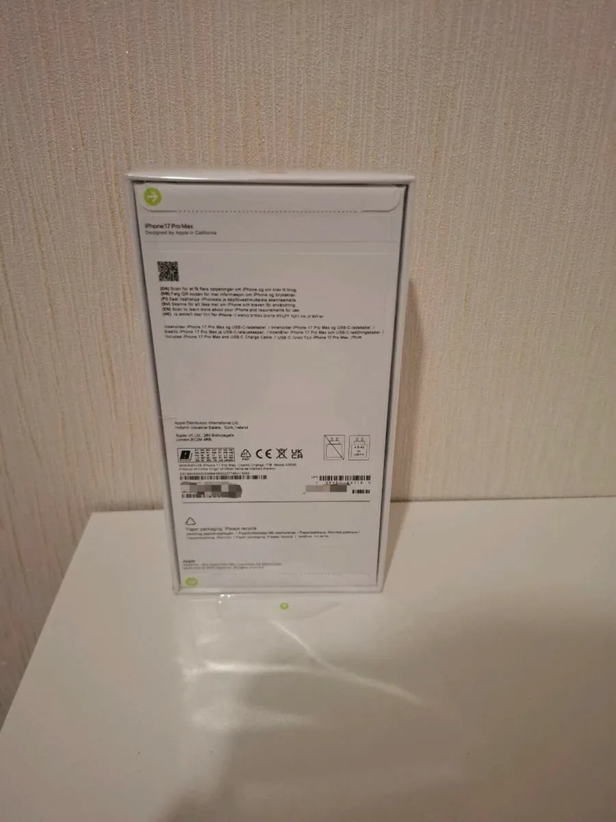 Iphone 17 pro max 1TB - Image 2