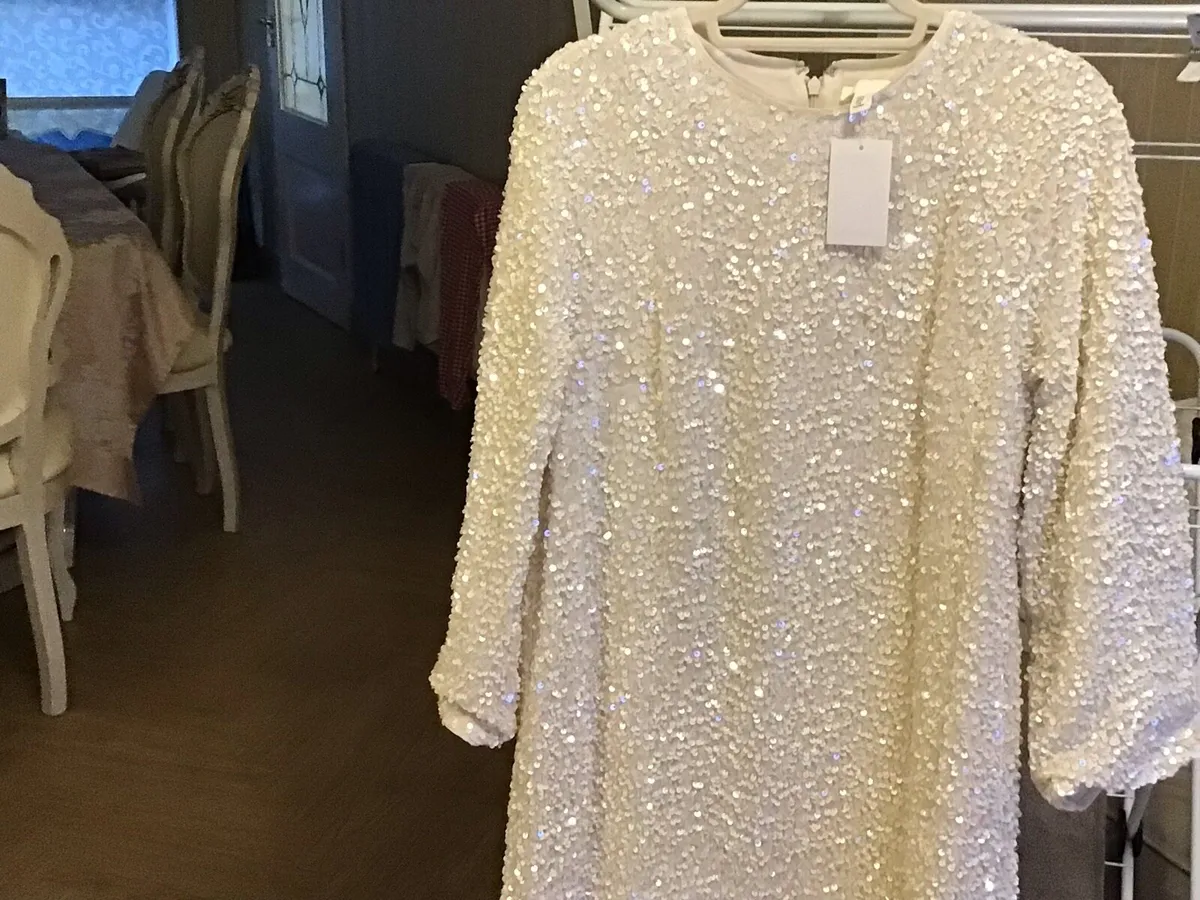 Party dress - Image 1