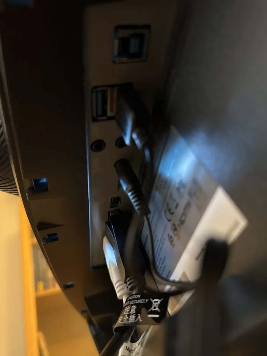 Samsung CHG90 49 Ultrawide 144Hz - Works after warm-up - Image 3