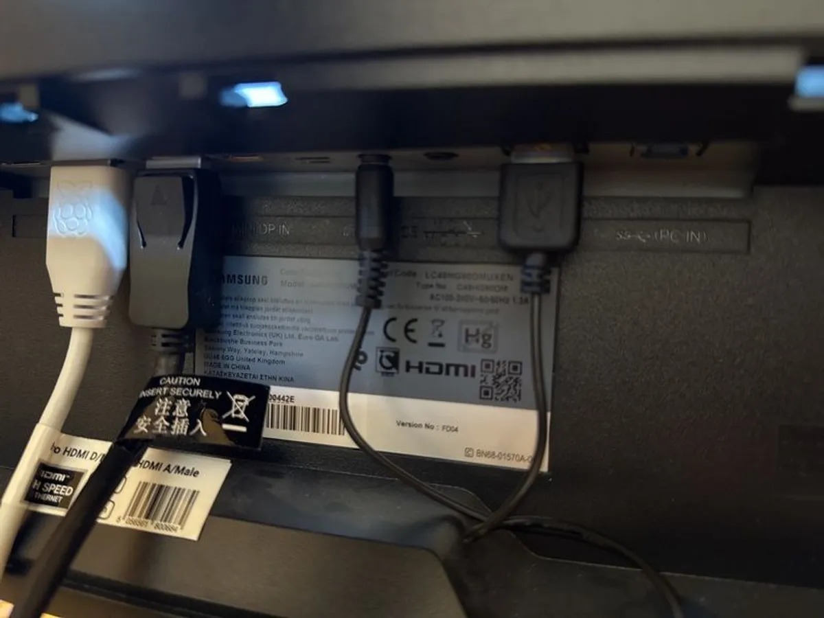 Samsung CHG90 49 Ultrawide 144Hz - Works after warm-up - Image 4