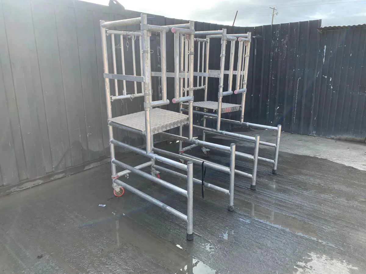 Aluminium Podium Steps - Image 1