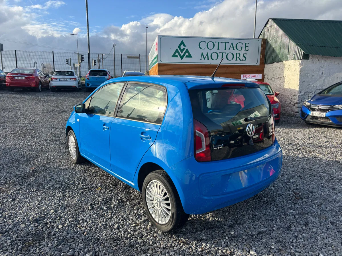 Volkswagen Up! - Image 3