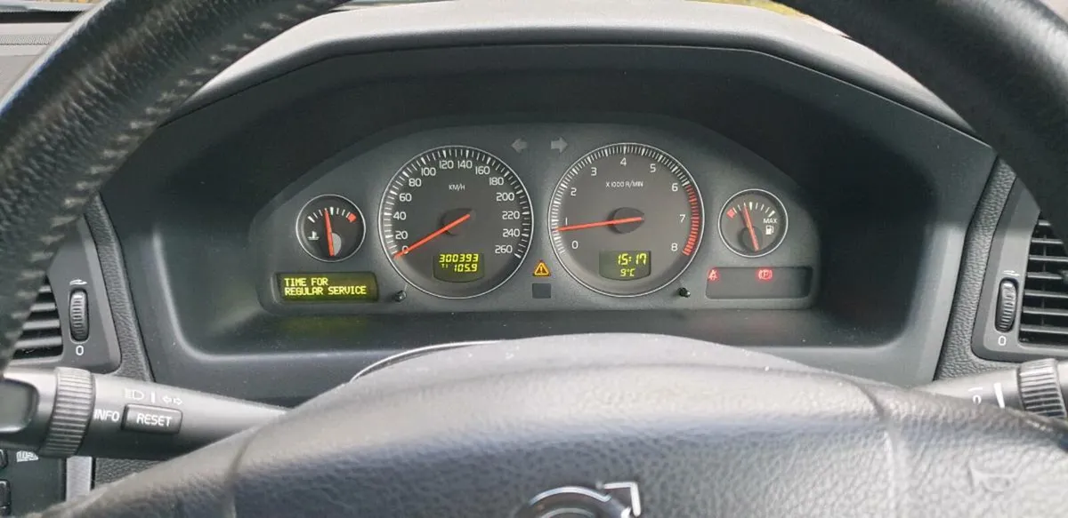 Volvo V70 2.0T '06 NCT 3/26 Tax 1/26 - Image 4