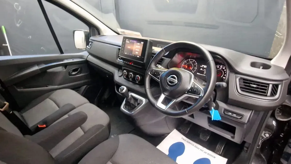 NISSAN PRIMASTAR 2024 LONG WHEEL BASE - Image 4