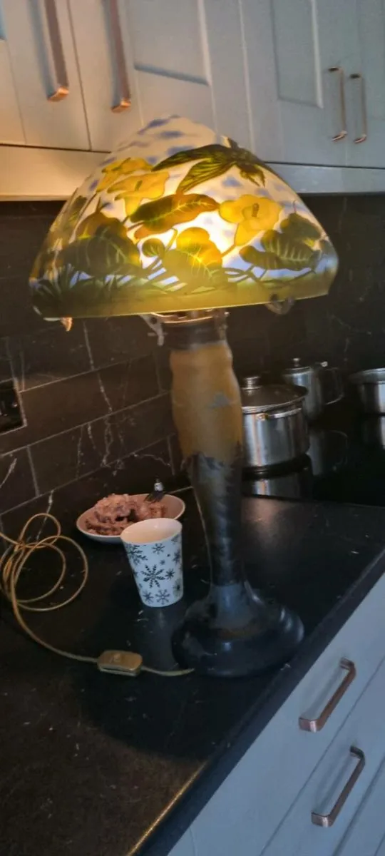 STUNNING GALLE LAMP - Image 2