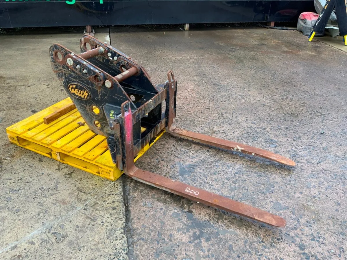 GEITH PALLET FORKS     60mm / 80mm PINS.....394. - Image 1