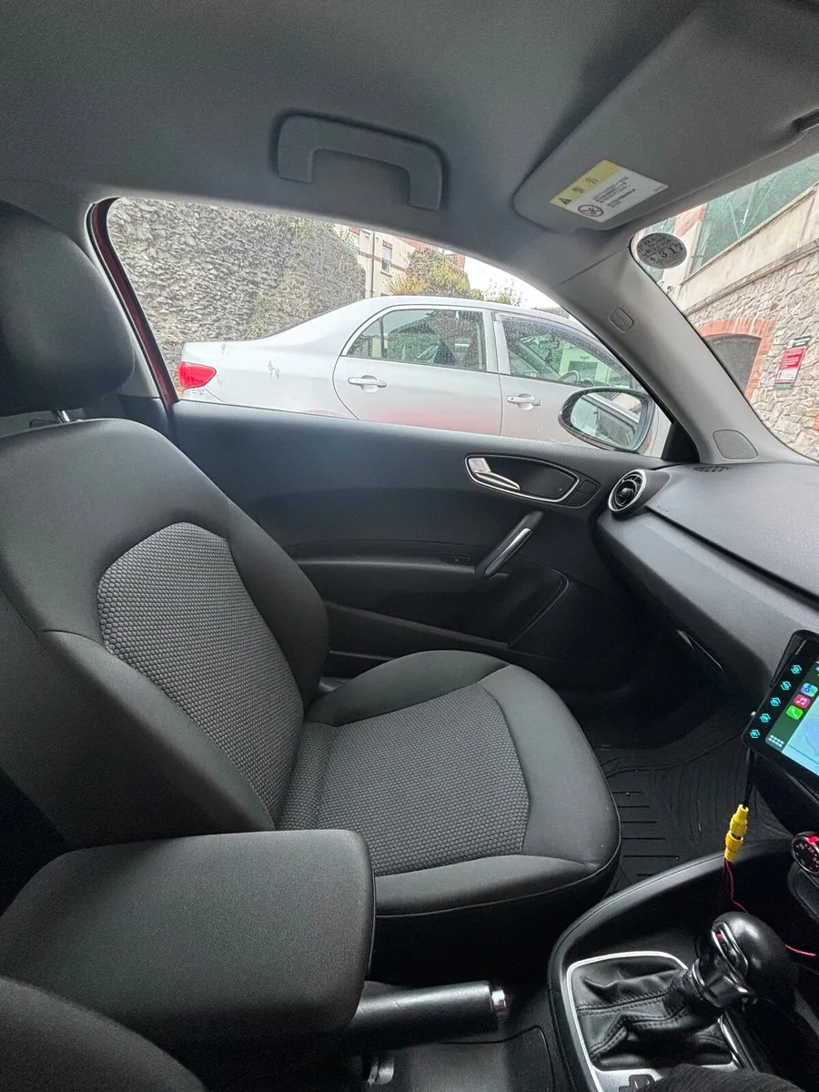 Audi A1 2013 - Image 2