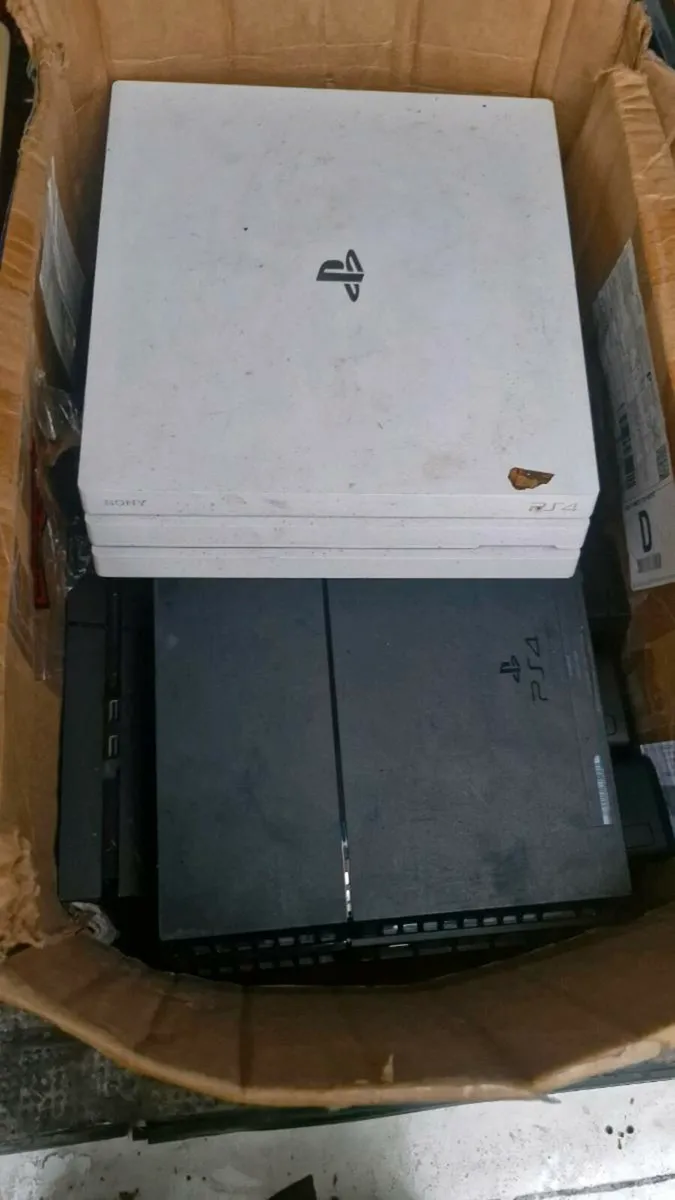 PlayStation xbox - Image 1