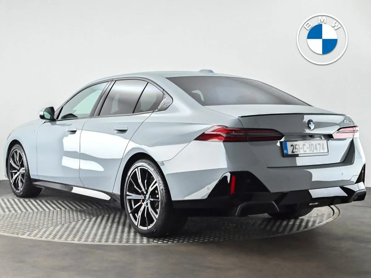BMW 5-Series 520i M Sport Pro Saloon - Image 2