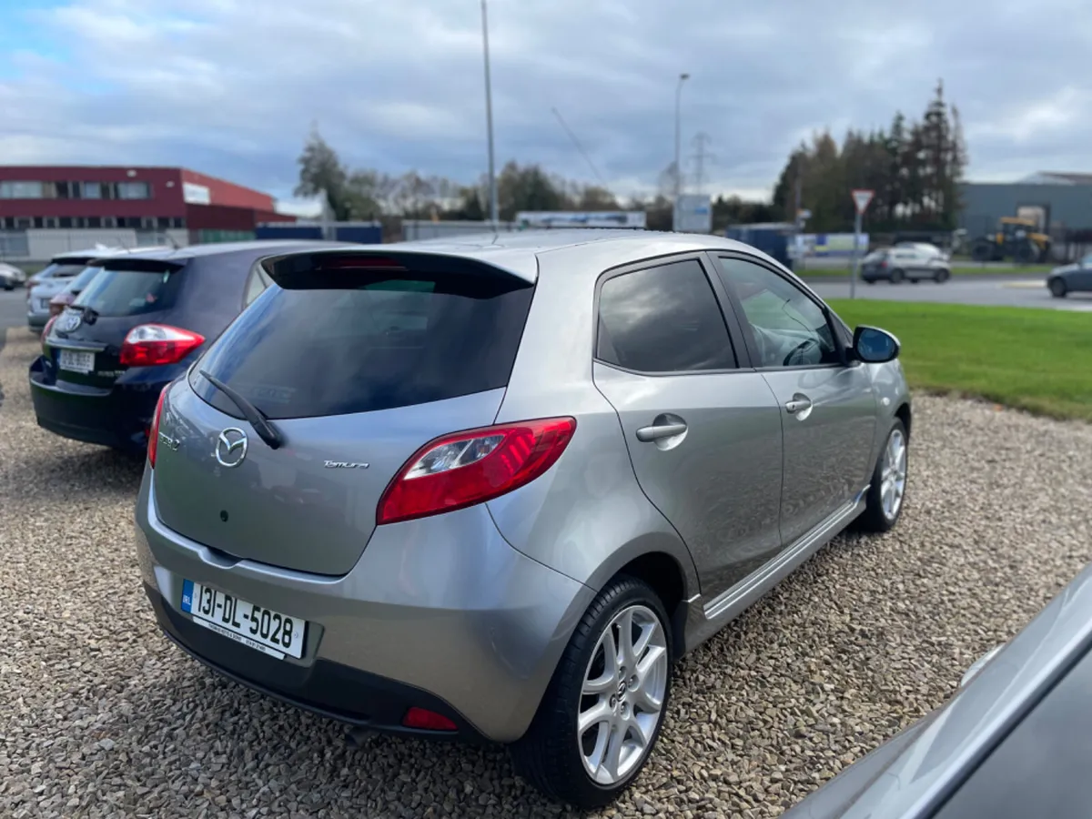 2013 Mazda Mazda2 - Image 4