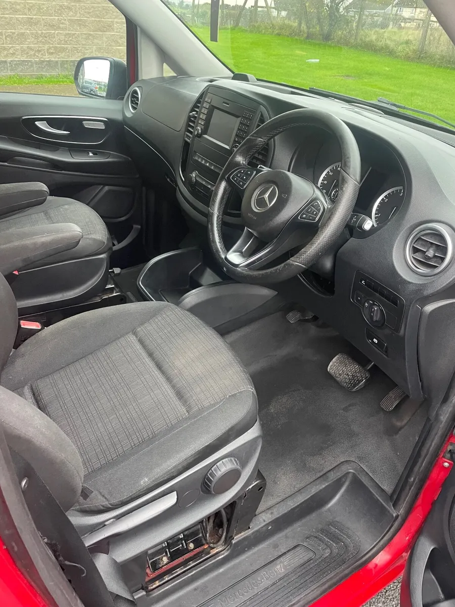 Mercedes-Benz Vito 2017 Automatic - Image 3