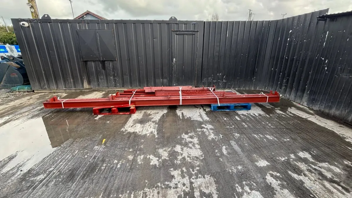 20 x 32” Lean To shed with Canopy - Image 3