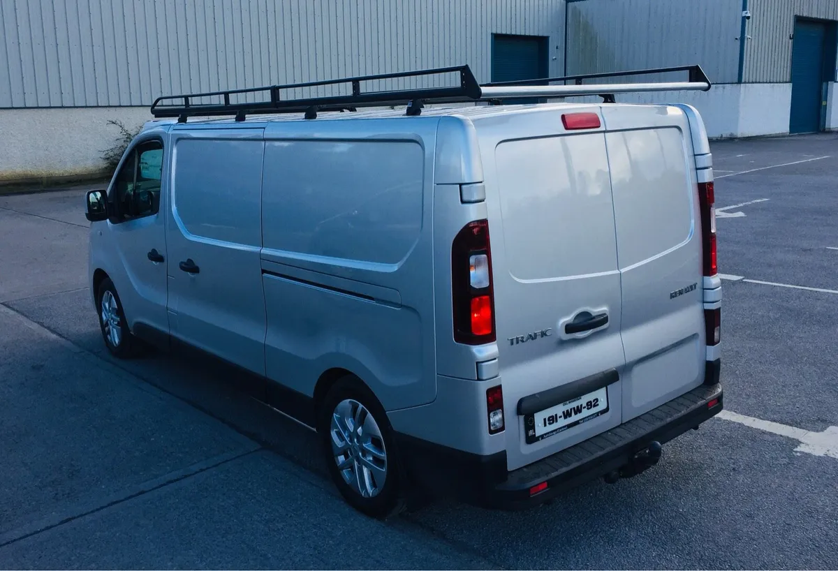Nissan NV300 Roof Rack Kit 2015- LWB - Image 3