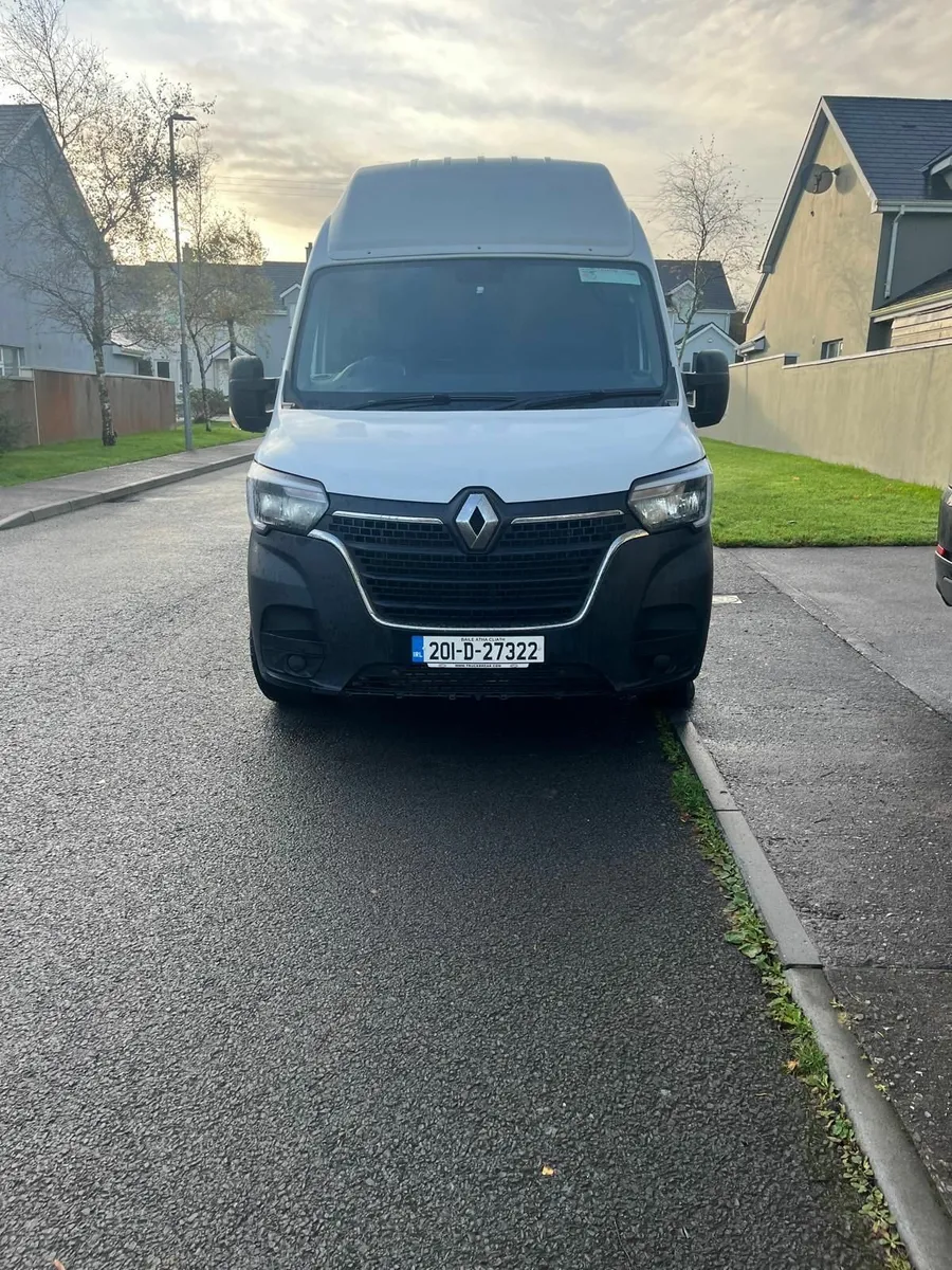 Renault Master 2020 - Image 1