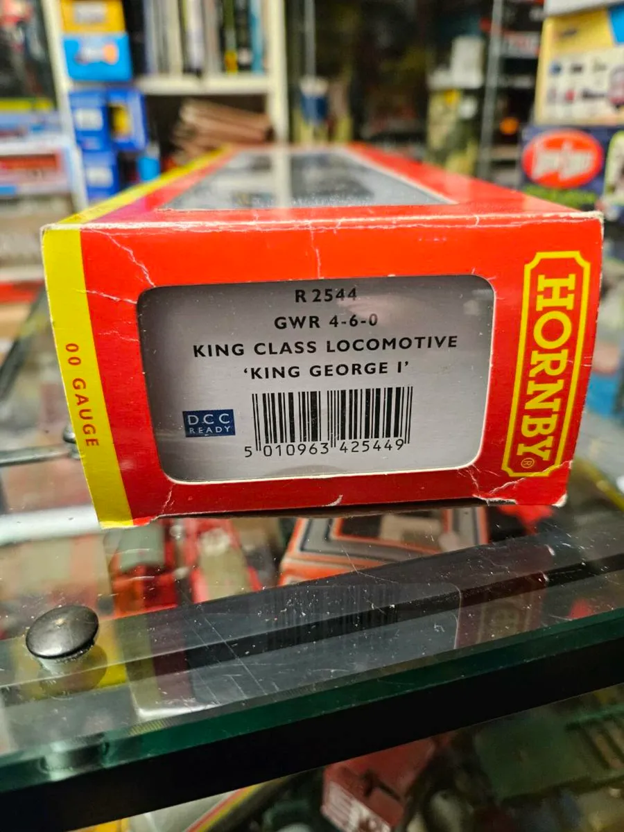 Hornby OO Gauge King George I Steam Engine - Image 2