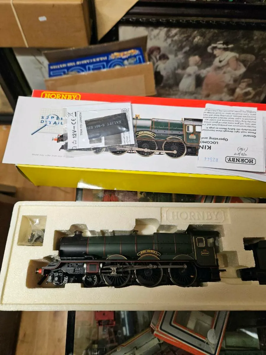 Hornby OO Gauge King George I Steam Engine - Image 4