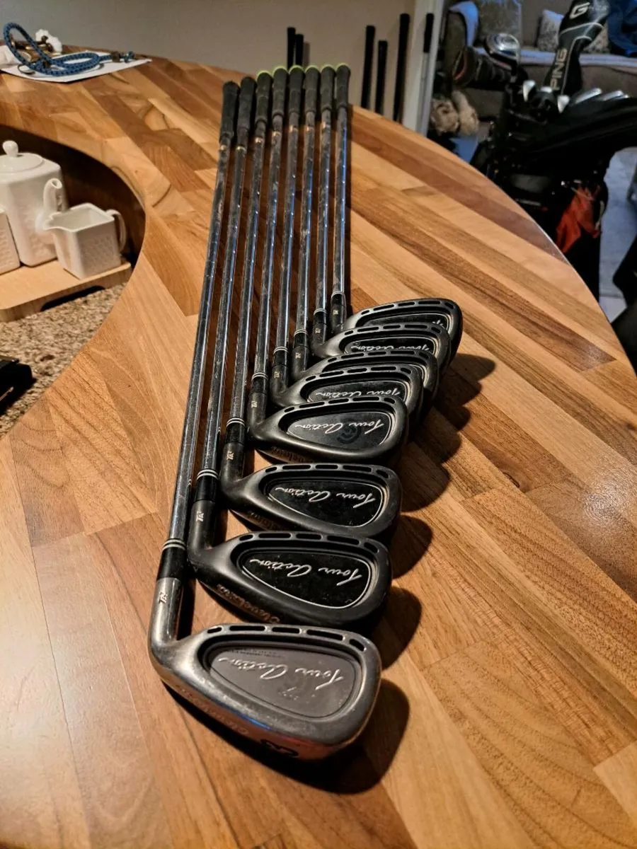 Cleveland Tour Action 7 Irons - Image 1