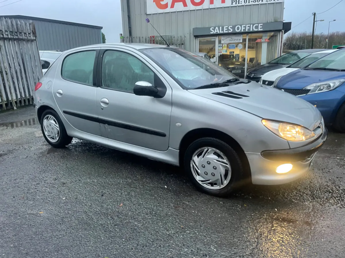 Peugeot 206 2004 auto tax and nct €1950 - Image 2