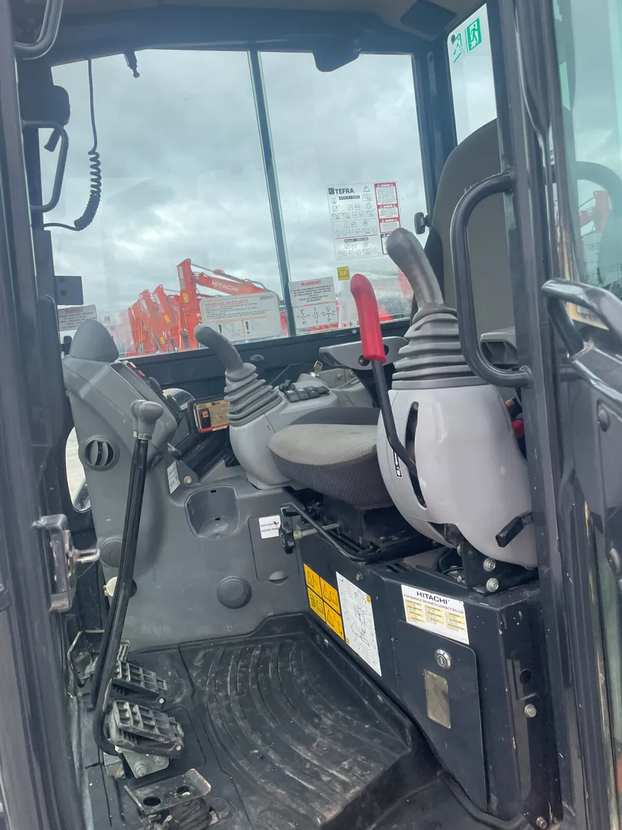 HITACHI ZX48-6 - Image 4