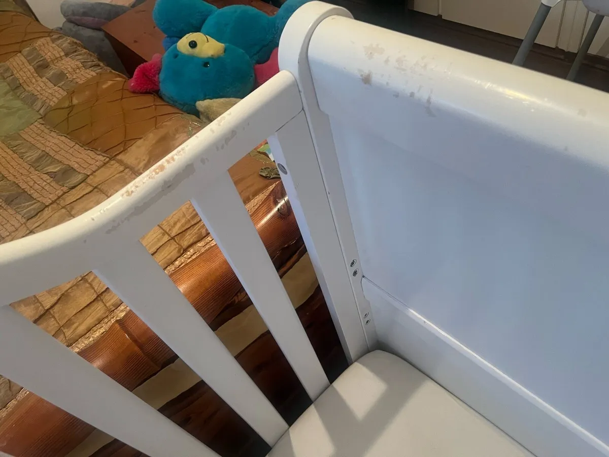 Mia Cot Bed - Image 4