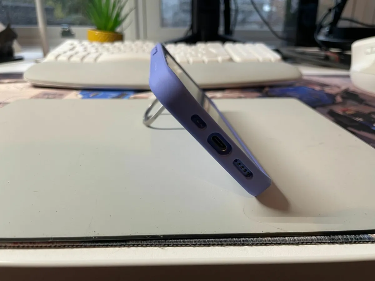 iPhone 16 - 128GB - Ultra Marine - Image 3