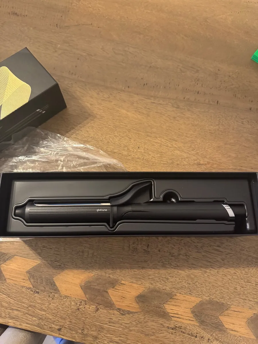 GHD- never used - Image 1