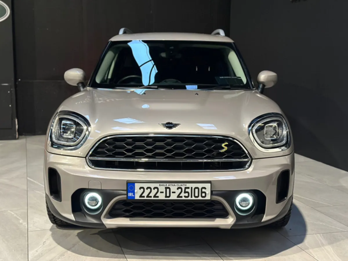 COUNTRYMAN E-HYBRID 4X4 - Image 3