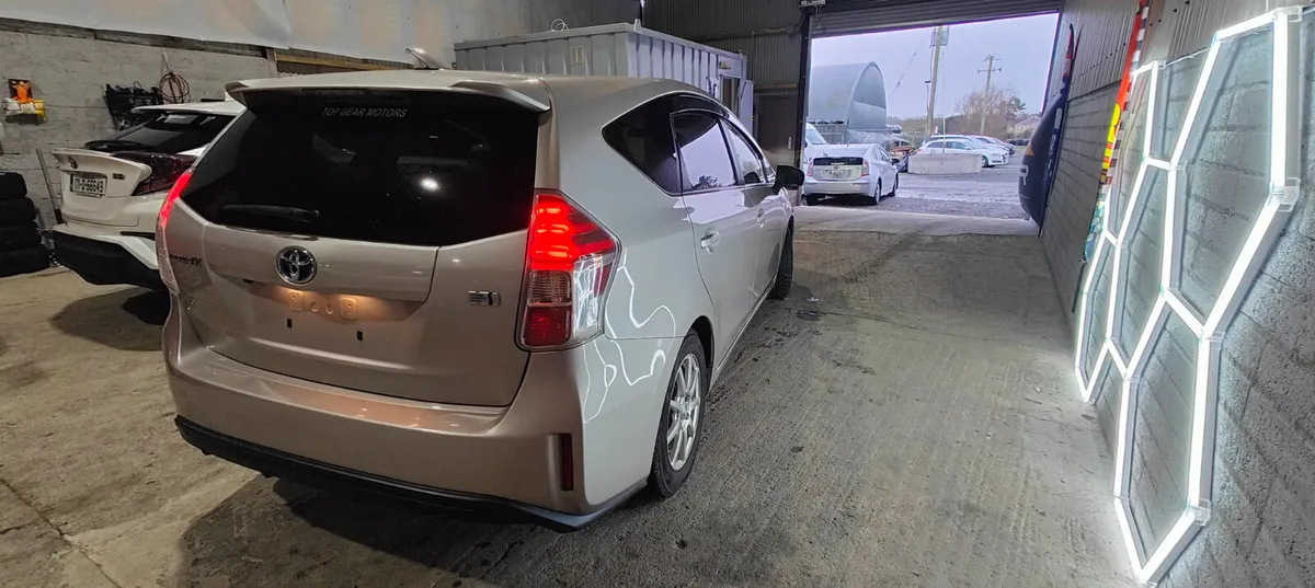 2018 - 7 Seater Toyota Prius (Deposit Paid) - Image 3