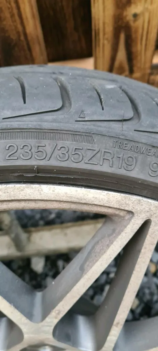 Alloys wheels + tyres - Image 3