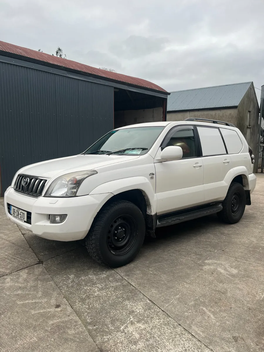 Toyota Land Cruiser - Image 3