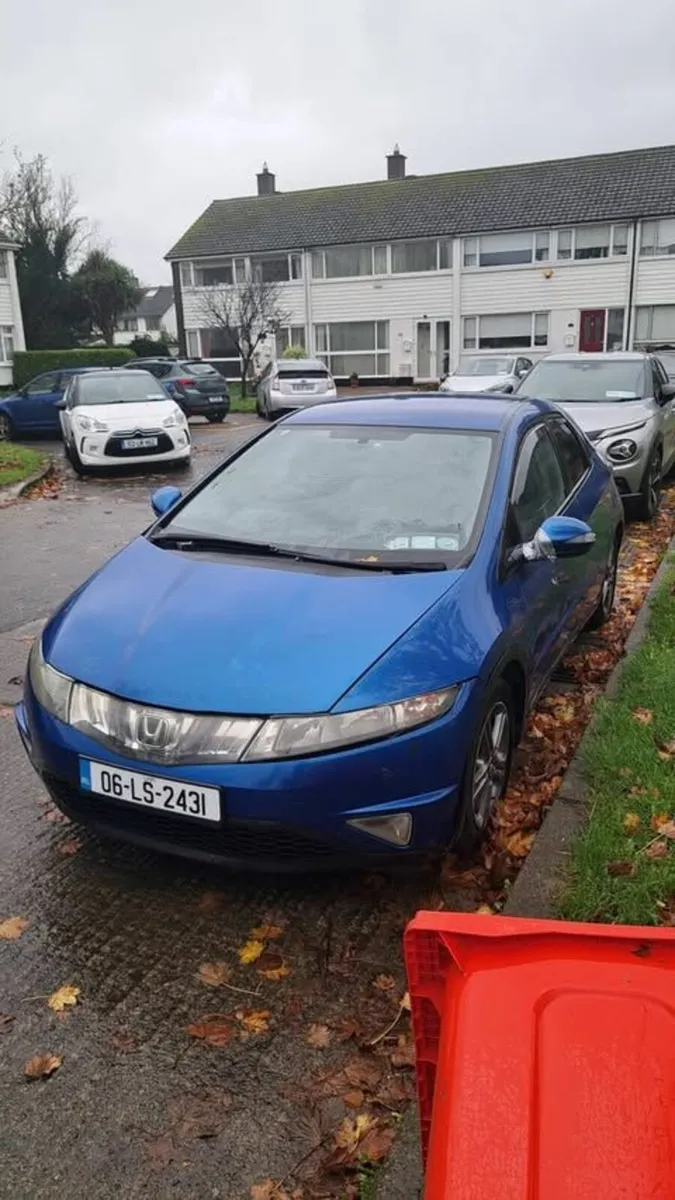 Honda Civic 2006 - Image 1