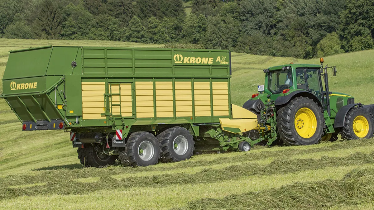 KRONE AX Dual-Purpose Forage Wagons - Image 3