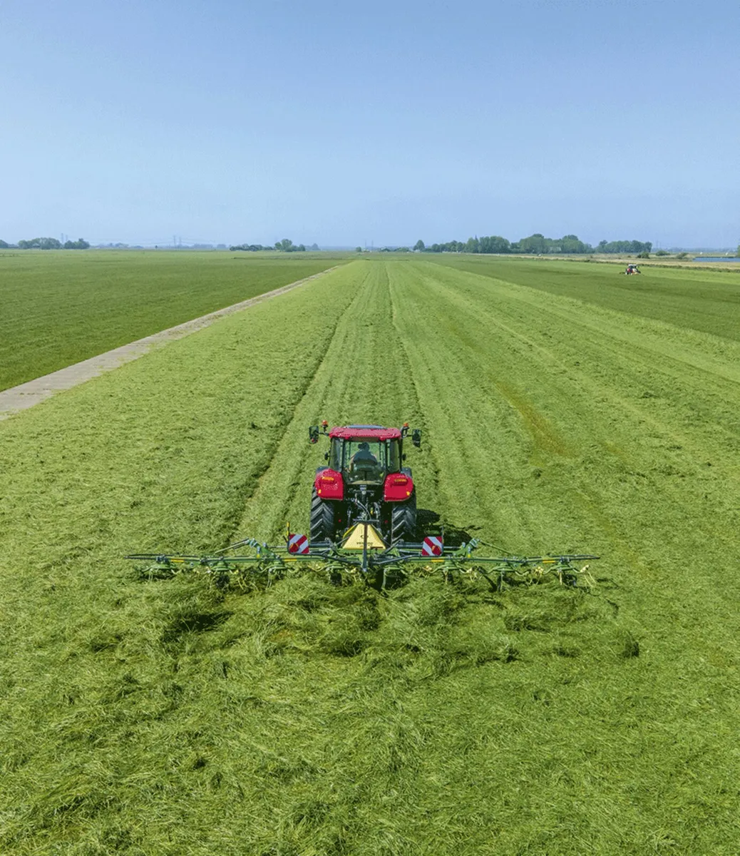 KRONE Vendro Rotary Tedders - Image 2