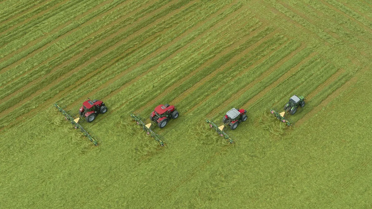 KRONE Vendro Rotary Tedders - Image 3