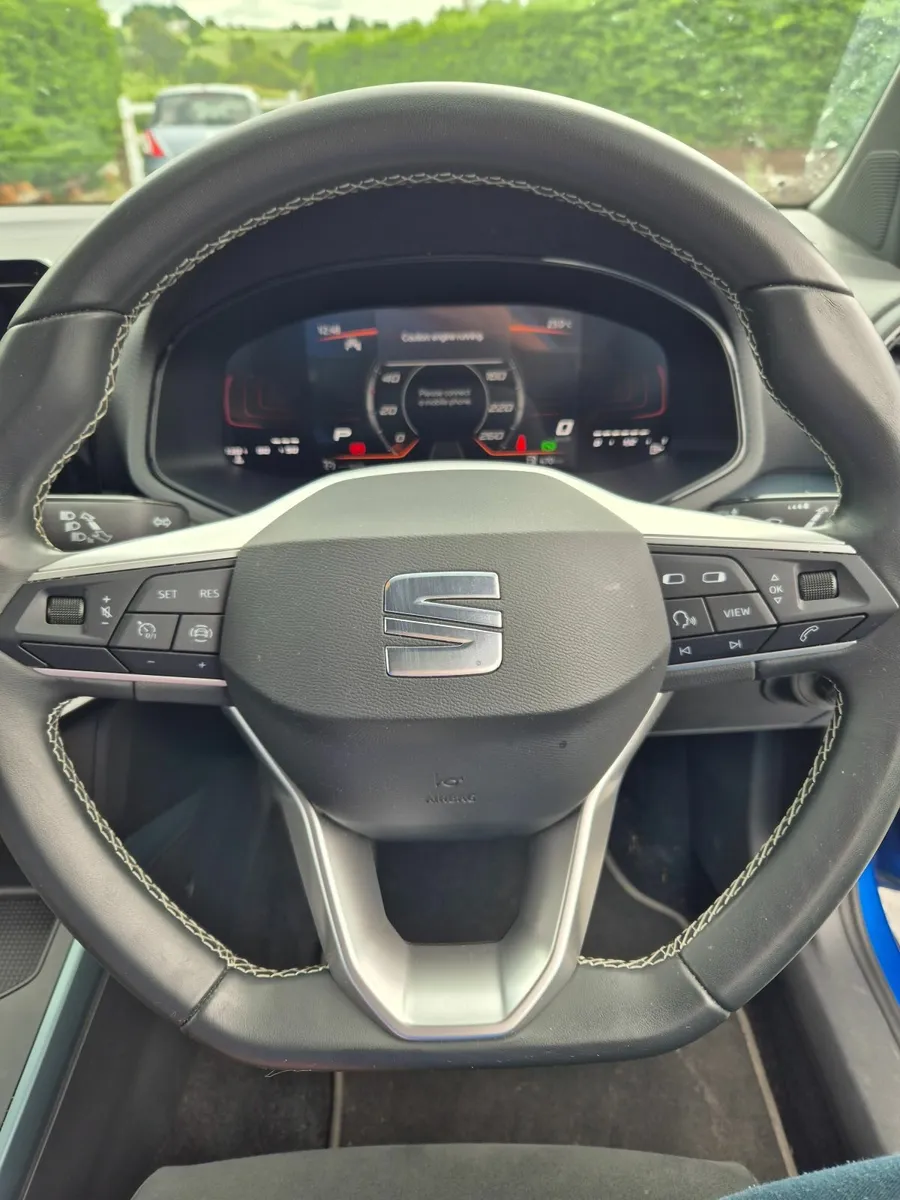 SEAT Arona 1.0TSI XPERIENCE, AUTO - Image 4