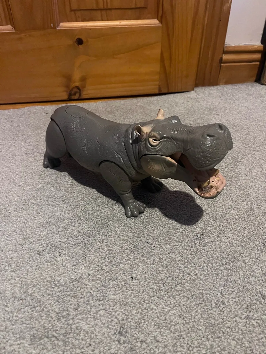 Jumanji hippo action figure - Image 3