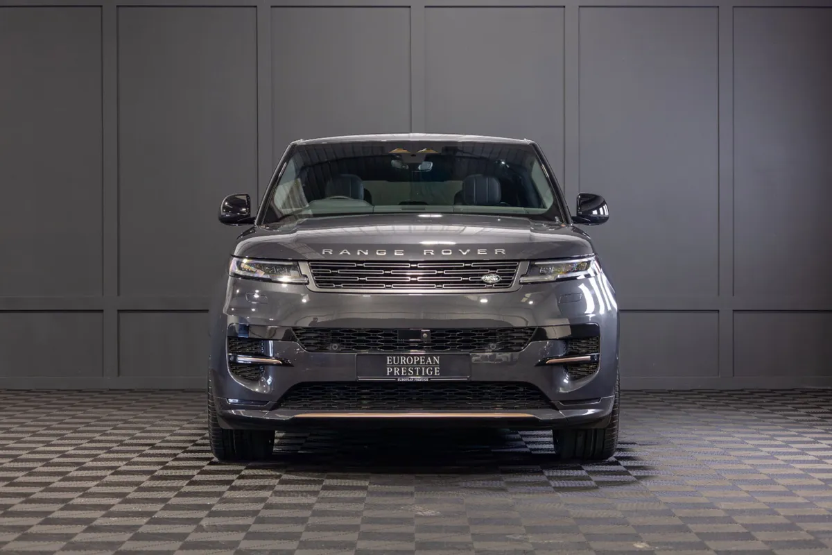242 Range Rover Sport P460e Dynamic SE - Image 2