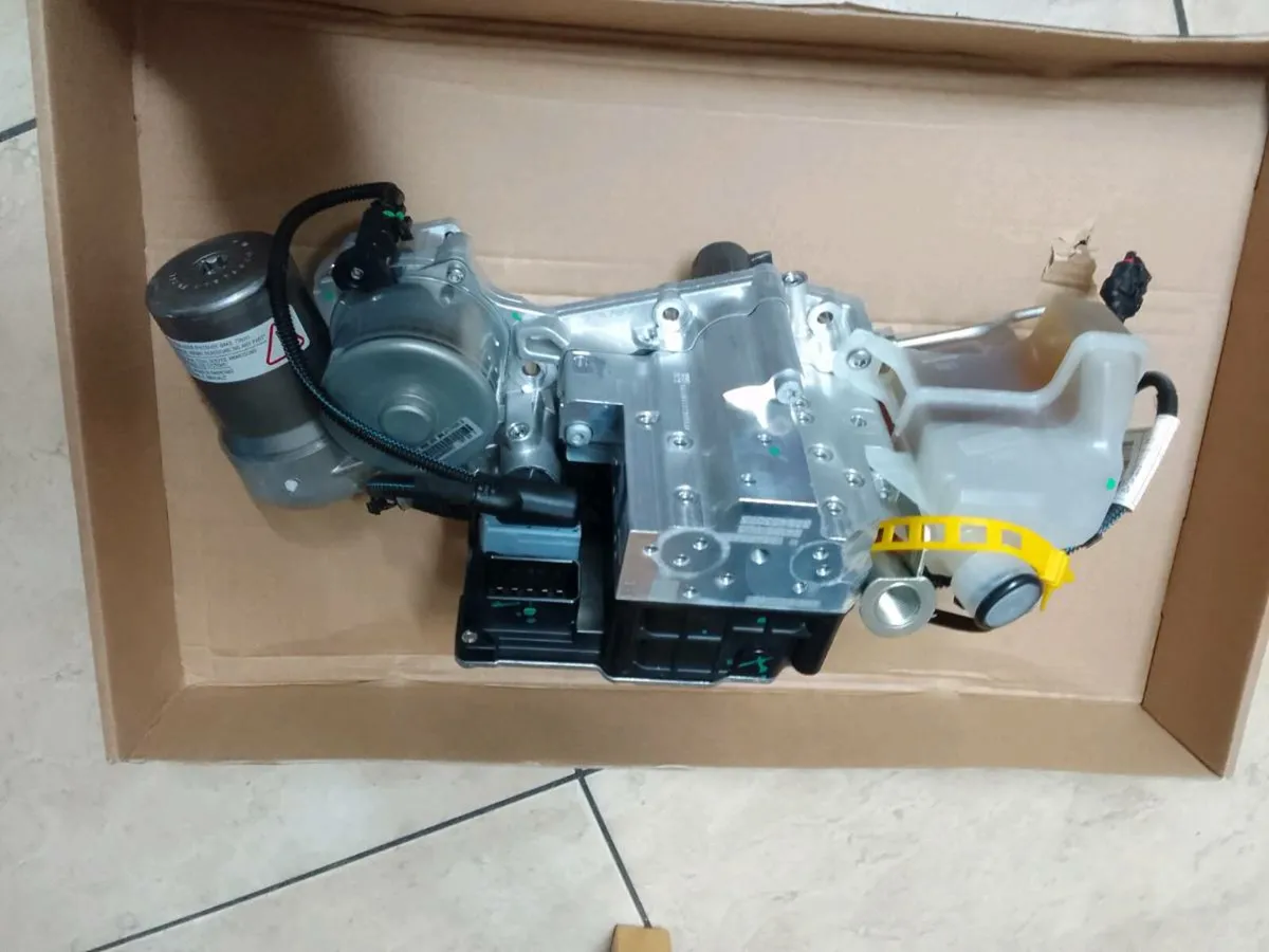 Opel/Vauxhall automatic actuator unit - Image 3