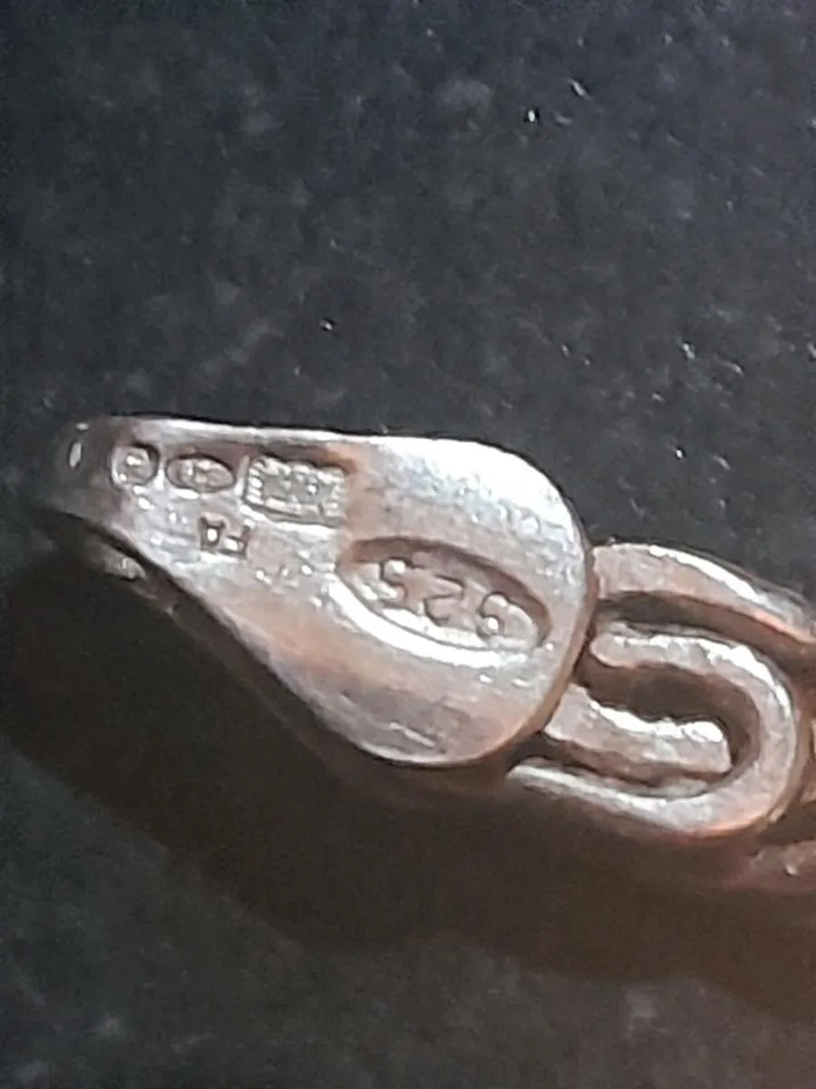 Chunky sterling silver bracelet 20cm - Image 2